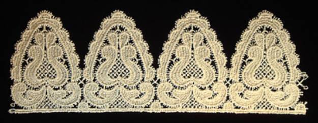 Picture of Lace Border Machine Embroidery Design