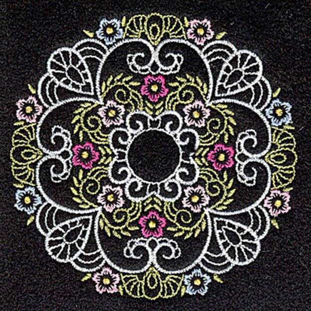 Picture of Elegant Quilt Floral Machine Embroidery Design