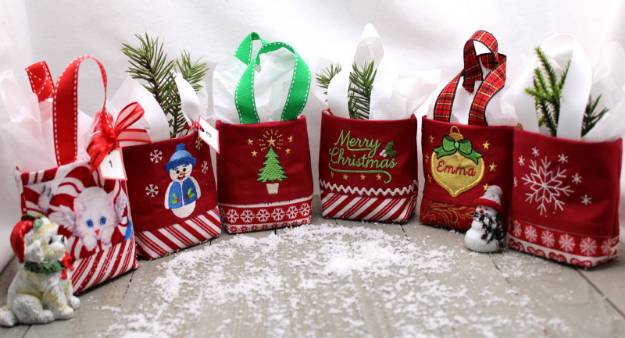 Picture of Oma cmas mini bag set Embroidery Project Pack